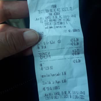 Pınar Tekstil (İzmit) Kutunun Üzerindeki Bedenle İçindeki Beden Aynı Çıkmadı