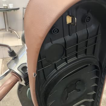 Kuba Motor Koltuk Kılıfının Yırtılması