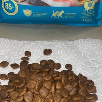 Unique Pet Food Aldatıyor