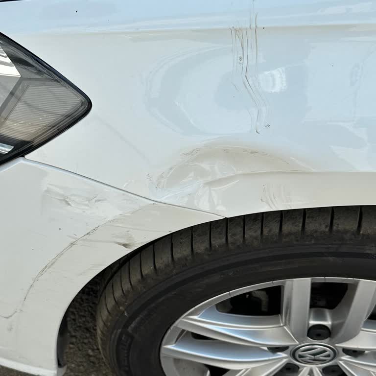 Trendyol Express Kargo Şoförü Aracıma Çarpıp Kaçtı.