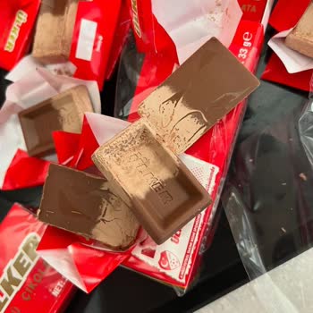 Ülker Çikolatalarımın Hepsi Bozuk Çıktı, Hala Şikayetimle İlgilenmedi