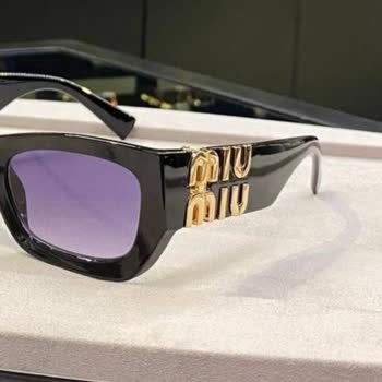 Timeless Sunglasses Yollanmayan Ürün, Mesajlara Cevap Vermiyorlar!