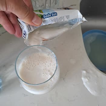 Dimes Süt Bozuk Çıktı.