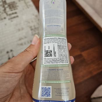 Mustela Bebek Şampuanı Göz Yakıyor