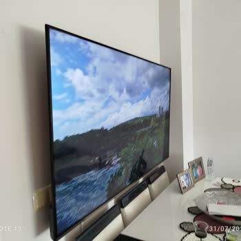 Vestel 65U9631 Yanlış Asma Aparatı Kullanılması