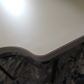 Weltew Mobilya: Garanti Süresi Dolmadan Ayak Kırılması Ve Yamulması