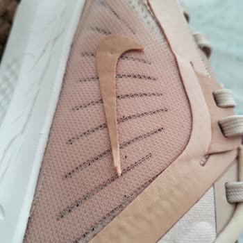 Intersport Kalitesiz, Ayıplı Ürün Satıyor!