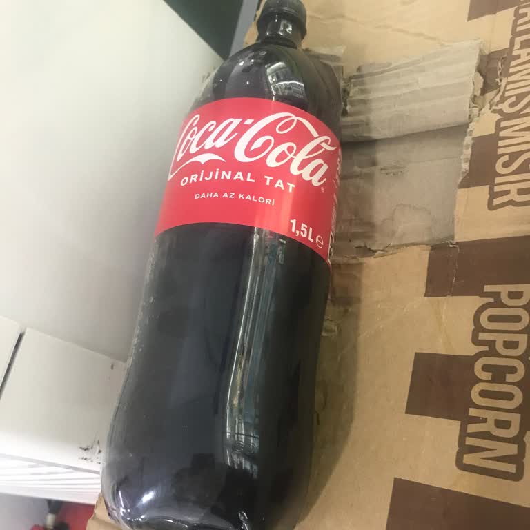 Coca-Cola Kusurlu Şişe Değişim Yok