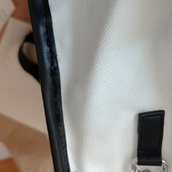 Maviden Aldığım Çanta Yırtık Çıktı