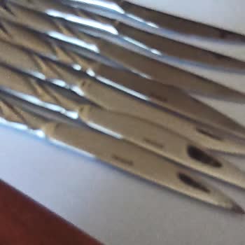 Güral Porselen Küflenen Yemek Takımı.