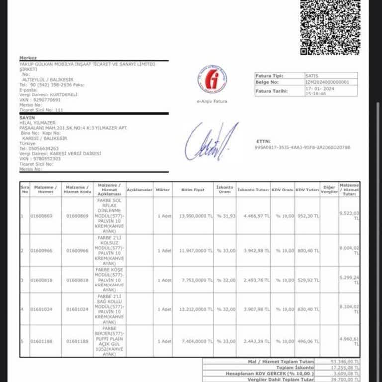 Divanev Koltukta Çökme Ve Leke