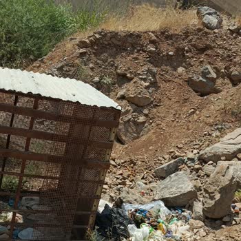 Hakkari Merkez İl Özel İdaresi İlgili Alanlarını Temizlemiyorlar!