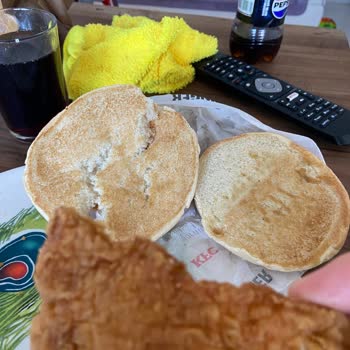 KFC Ciddiyetsizliği Kötü Gönderim