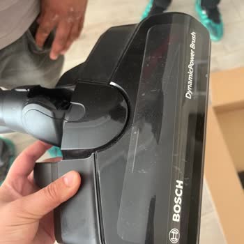 Bosch Ultimate7 Süpürge Şarj Sorunu Ve Servis Problemi