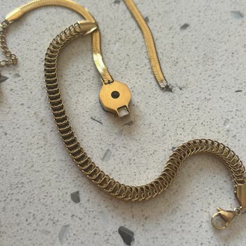 Marizza Aksesuar'dan Aldığım Bilekliklerde Kararma Ve Kopma Sorunu