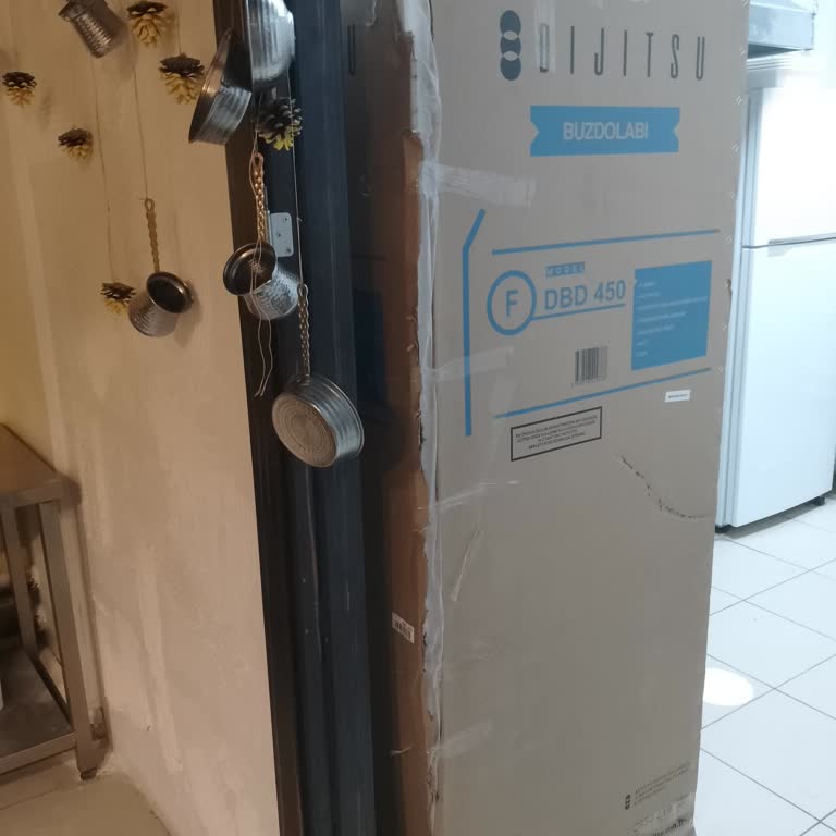 Metro Grossmarket Mamak Şubesi Kutusu Açık Buzdolabı Sattı