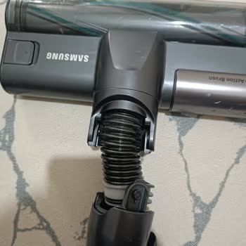Samsung. Vs 7500 Dikey Şarjlı Süpürge Dövücü Mafsal Kısmı Arıza