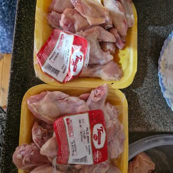 BİM Kokmuş Tavuk Satıyor