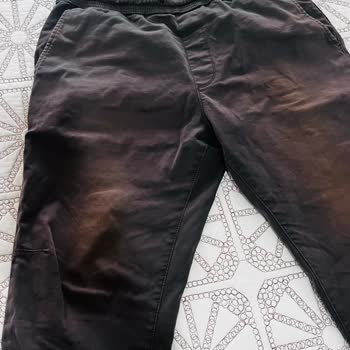 Zara Markasından Aldığım Pantolonlar Çok Kalitesiz