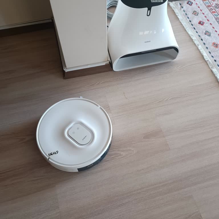 Neabot Müşteri Memnuniyetsizliği. Servis Tamir Etmeden Göndermiş.