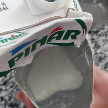 Pınar Süt Ve Ağır Koku Çökelek Gibi Kıvamı Var Pınar Süt Hiç Yakışmadı