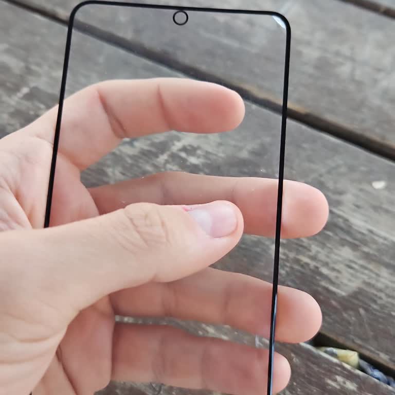 Media Markt Sınırsız Ekran Koruyucu