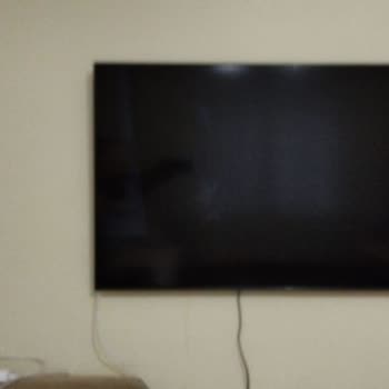 Samsung UE50AU9000UXTK Ekran Karardı