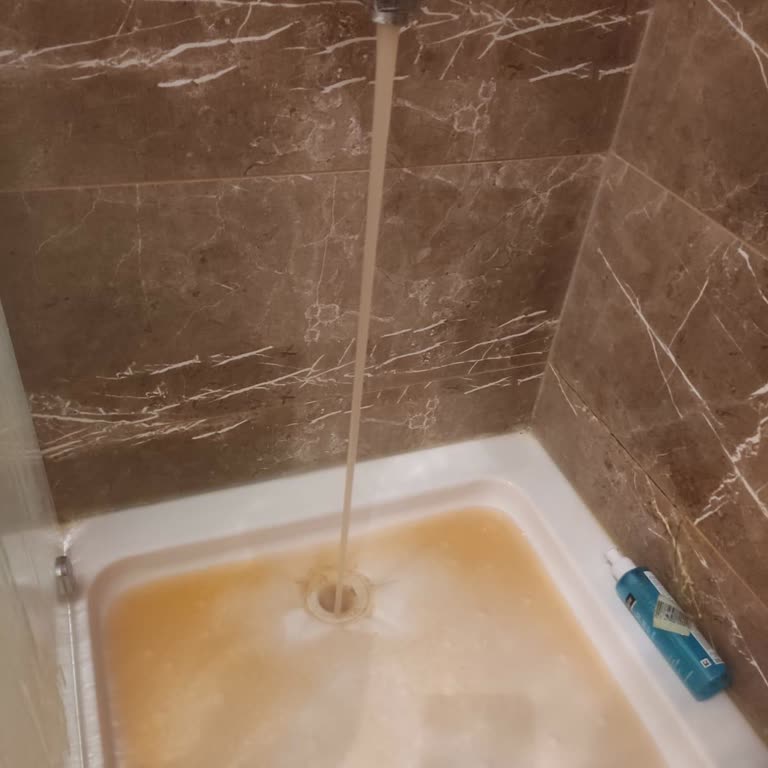 Gülpark Yaşam Evleri- Musluklardan Akan Pis Su