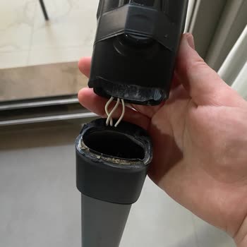 PHILIPS Ev Aletleri Dikey Süpürge Kırıldı