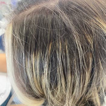 Lacivert Kuaför (Ataşehir) Para Odaklı Kuaför Topluluğu