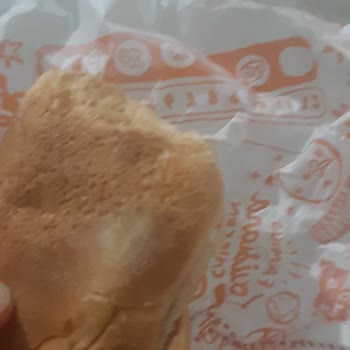 Popeyes Hamburger Ekmeği Küflü