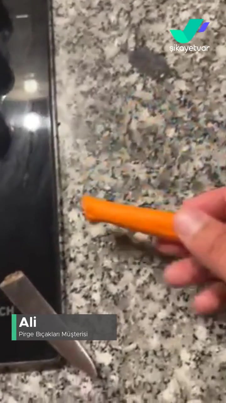 Pirge Bıçak Sucuk Keserken Kırıldı videonun kapak resmi