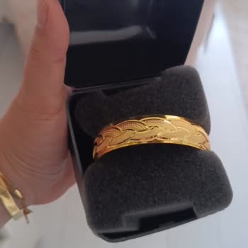 Sedef_gold_tasarm (Instagram) Ürün Gönderiminde Yaşanan Sorunlar Ve Müşteri Hizmetleri Eksiklikleri