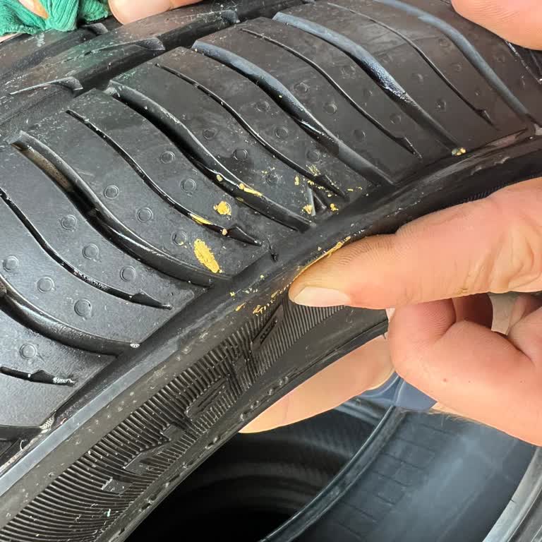 Serlas Otomotiv Kusurlu Lastik Gönderilmesi