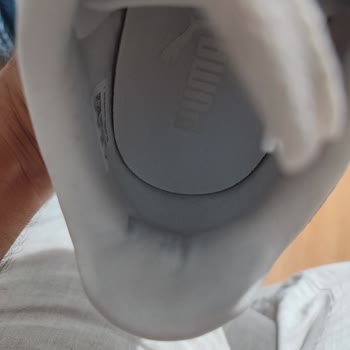 Ayakkabı Dünyası 3 Aylık Ayakkabının Kusurunu Çözmüyor