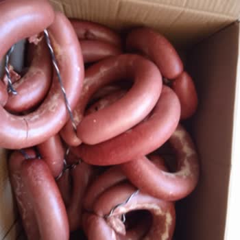 Afyonkarahisar Düzenli Sucukları Özensiz Kargo Sağlıksız Ürün