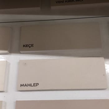 Marshall Boya Boya Rengi Yanlış Renk