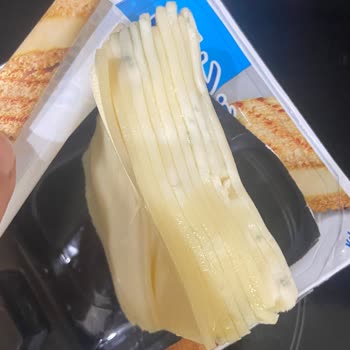 Uğurmumcu Migros Şubesinden Küflü Peynir Deneyimimiz