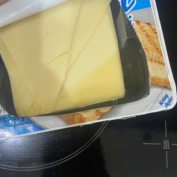 Uğurmumcu Migros Şubesinden Küflü Peynir Deneyimimiz