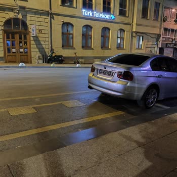 İETT - İstanbul Elektrik Tramvay Tünel Yanlış Park Ve Otobüsün Durmasına Engel Olmak