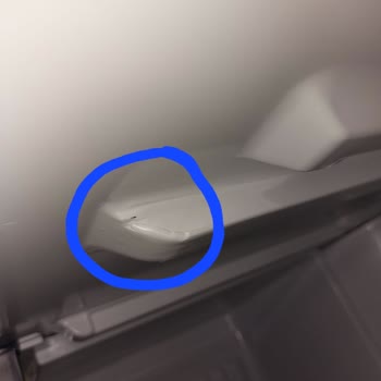 Vestel Buzdolabı Buzluk Çekmece Kısmı Çatlak