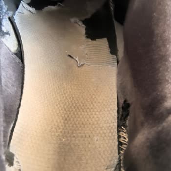 SPX Salomon Ayakkabı Kısa Sürede Dağıldı