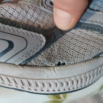 6 Ayda Çöp Olan Ayakkabı Skechers