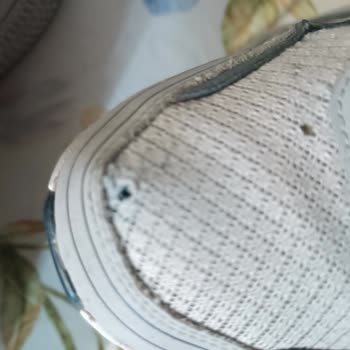 6 Ayda Çöp Olan Ayakkabı Skechers
