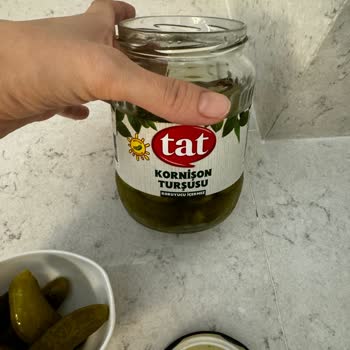 Tat Gıda Tat Marka Turşudan Çıkan Böcek