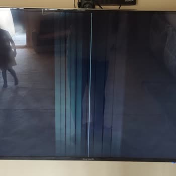 Skytech Android TV Yaklaşık 1 Buçuk Aydır Garanti Servisten Dönmedi