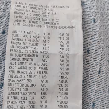 A101 Market Son Kullanma Tarihlerini Kazıyarak Satış Yapıyor
