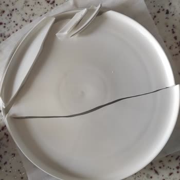 Karaca Züccaciye Çeyiz Seti Teslimatında Yaşanan Sorunlar Ve İletişim Eksikliği