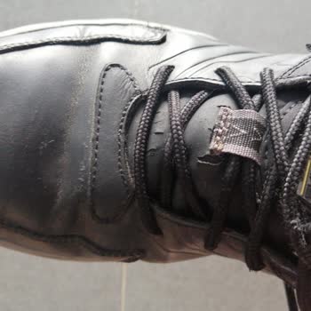 Skechers Ayakkabı Fabrikasyon Hatalı