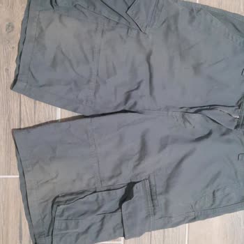 De Facto 1 Kez Giyilen Ürünün Solması